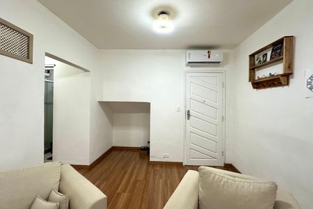 Sala de apartamento à venda com 2 quartos, 56m² em Jardim Botânico, Rio de Janeiro