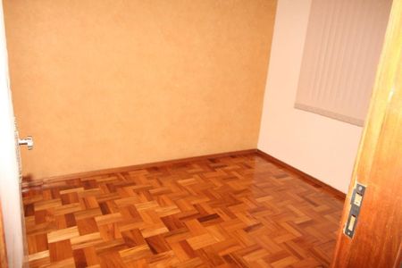 Terceiro Quarto de apartamento à venda com 3 quartos, 90m² em Santo Antônio, Belo Horizonte