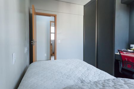 Apartamento à venda com 110m², 4 quartos e 2 vagas Apartamento à venda com 110m², 4 quartos e 2 vagasquarto 2