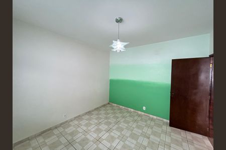 Casa para alugar com 1 quarto, 55m² em Bento Ribeiro, Rio de Janeiro