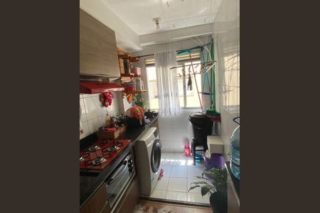 Cozinha e área de serviço de apartamento para alugar com 2 quartos, 65m² em Jardim Monte Cristo, Suzano