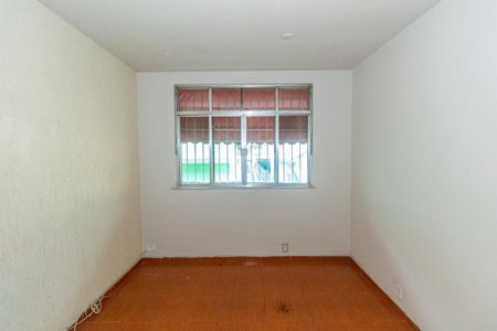 Sala de apartamento para alugar com 2 quartos, 80m² em Turiaçu, Rio de Janeiro