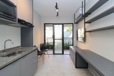 Studio de kitnet/studio para alugar com 1 quarto, 31m² em Pinheiros, São Paulo