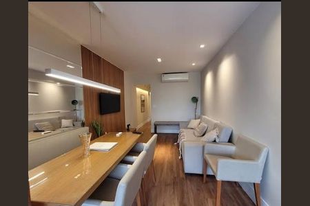 Apartamento à venda com 1 quarto, 46m² em Copacabana, Rio de Janeiro