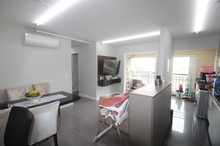 Sala / Cozinha / Área de Serviço de apartamento à venda com 3 quartos, 66m² em Vila Santa Maria, São Paulo