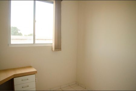 Quarto 1 de apartamento para alugar com 2 quartos, 60m² em Conjunto Fabiana, Goiânia