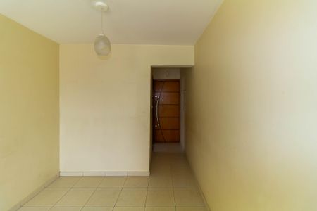 Apartamento à venda com 50m², 2 quartos e 1 vaga Apartamento à venda com 50m², 2 quartos e 1 vagaSala