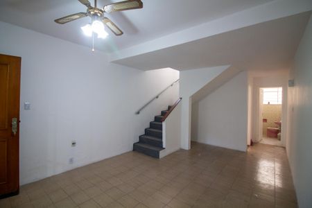 Sala de casa para alugar com 2 quartos, 120m² em Vila Congonhas, São Paulo