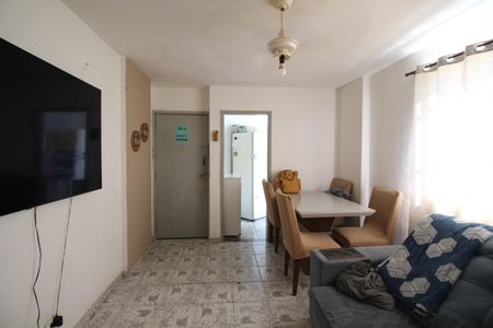 Sala de apartamento à venda com 2 quartos, 48m² em Jacarepaguá, Rio de Janeiro
