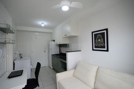 Apartamento para alugar com 1 quarto, 30m² em Jardim da Gloria, São Paulo