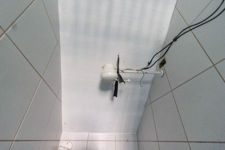 Banheiro de casa para alugar com 1 quarto, 60m² em Jardim Paraíso, São Paulo