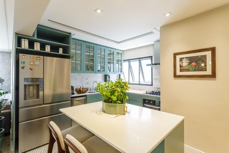 Apartamento para alugar com 120m², 2 quartos e 2 vagasCozinha