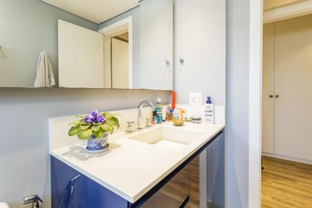 Apartamento para alugar com 120m², 2 quartos e 2 vagasBanheiro da Suíte 1