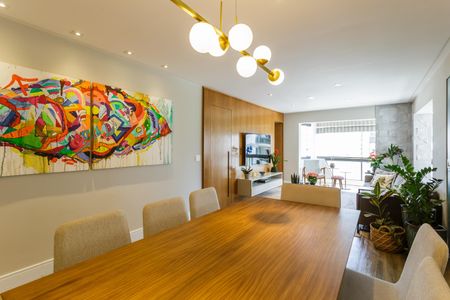 Apartamento para alugar com 120m², 2 quartos e 2 vagasSala