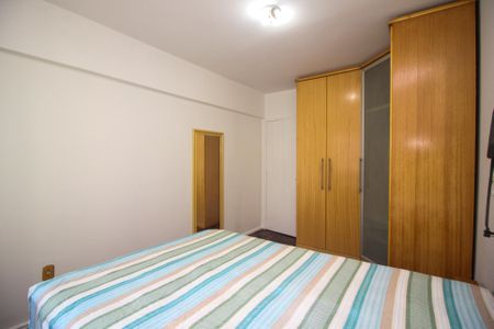 Quarto de apartamento à venda com 1 quarto, 49m² em Centro Histórico, Porto Alegre