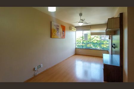 Sala  de apartamento para alugar com 2 quartos, 64m² em Nonoai, Porto Alegre