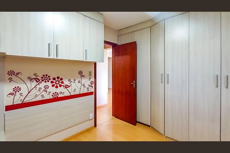 Quarto 1 de apartamento para alugar com 2 quartos, 64m² em Nonoai, Porto Alegre