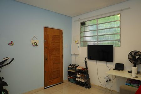 Sala de casa para alugar com 1 quarto, 45m² em Cidade Antônio Estêvão de Carvalho, São Paulo