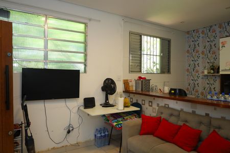 Sala de casa para alugar com 1 quarto, 45m² em Cidade Antônio Estêvão de Carvalho, São Paulo