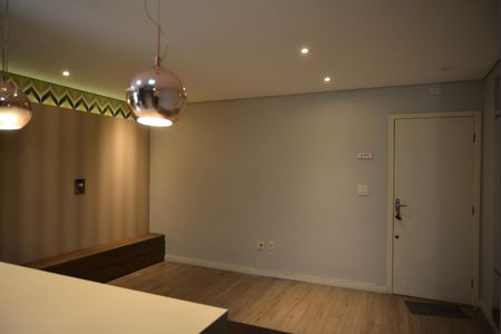 Sala de apartamento para alugar com 3 quartos, 72m² em Jardim, Santo André