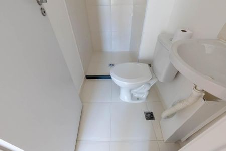 Banheiro Social de kitnet/studio para alugar com 1 quarto, 21m² em Campos Elíseos, São Paulo