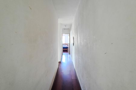 Corredor de casa à venda com 3 quartos, 106m² em Santa Terezinha, São Bernardo do Campo