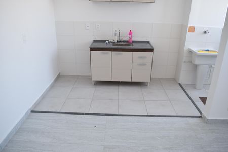 Cozinha de apartamento à venda com 2 quartos, 42m² em Guaiauna, São Paulo