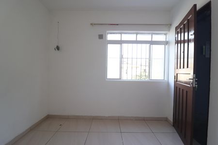 Sala de casa para alugar com 2 quartos, 77m² em Parque Marajoara, Santo André