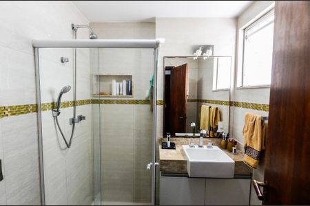 Apartamento à venda com 120m², 3 quartos e 2 vagasBanheiro da Suíte