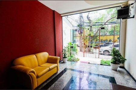 Apartamento à venda com 120m², 3 quartos e 2 vagasHall