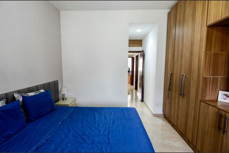 Apartamento à venda com 120m², 3 quartos e 2 vagasSuíte