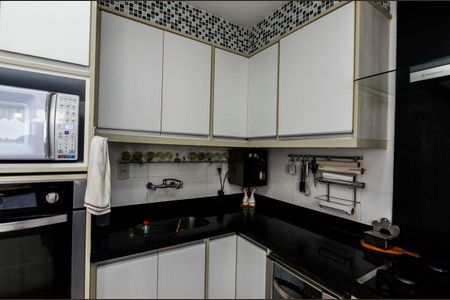 Apartamento à venda com 120m², 3 quartos e 2 vagasCozinha