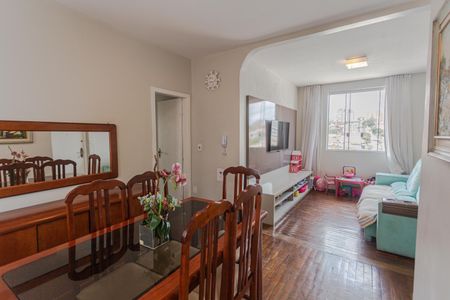 Sala/Copa de apartamento para alugar com 3 quartos, 95m² em Sagrada Família, Belo Horizonte