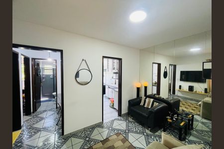 Sala de apartamento à venda com 2 quartos, 52m² em Jardim Iporanga, Guarulhos