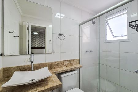 Apartamento para alugar com 70m², 2 quartos e 2 vagas Apartamento para alugar com 70m², 2 quartos e 2 vagasBanheiro da Suíte 1