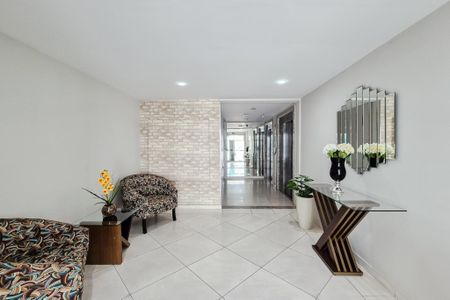 Apartamento para alugar com 70m², 2 quartos e 2 vagas Apartamento para alugar com 70m², 2 quartos e 2 vagasÁrea comum