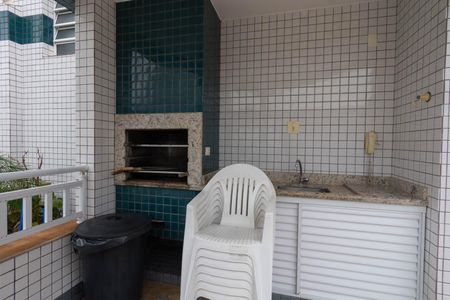 Apartamento para alugar com 70m², 2 quartos e 2 vagas Apartamento para alugar com 70m², 2 quartos e 2 vagasÁrea comum - Churrasqueira