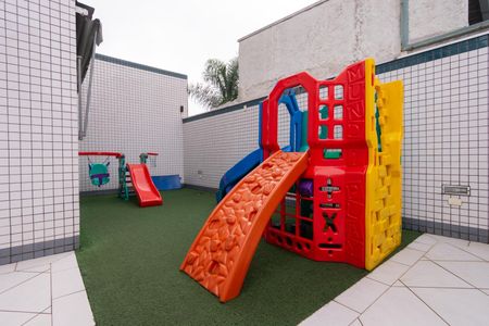 Apartamento para alugar com 70m², 2 quartos e 2 vagas Apartamento para alugar com 70m², 2 quartos e 2 vagasÁrea comum - Playground