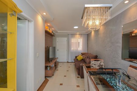 Sala de casa para alugar com 2 quartos, 64m² em Vila Campo Grande, São Paulo