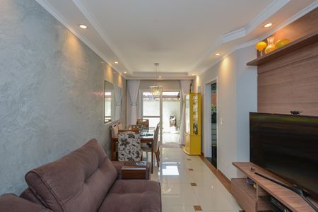 Sala de casa para alugar com 2 quartos, 64m² em Vila Campo Grande, São Paulo