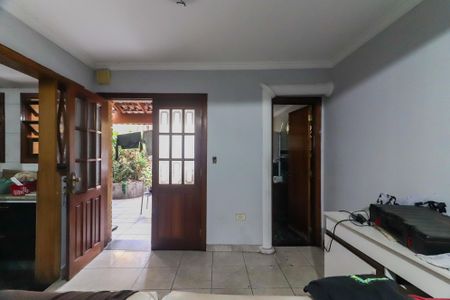 Sala de casa à venda com 4 quartos, 150m² em Rio Pequeno, São Paulo