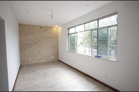 Sala de casa para alugar com 2 quartos, 89m² em Taquara, Rio de Janeiro