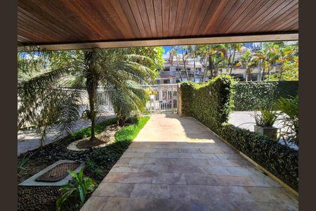 Apartamento à venda com 85m², 2 quartos e 1 vaga Apartamento à venda com 85m², 2 quartos e 1 vagaEntrada