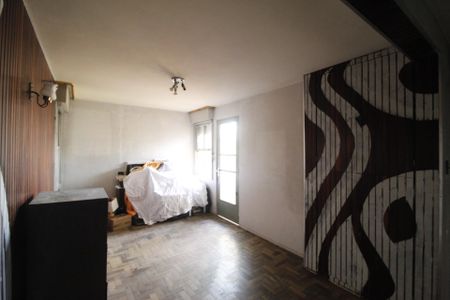 Sala de casa para alugar com 4 quartos, 100m² em Jardim Sabará, Porto Alegre