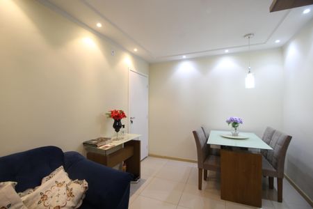 Sala de apartamento à venda com 2 quartos, 55m² em Taquara, Rio de Janeiro