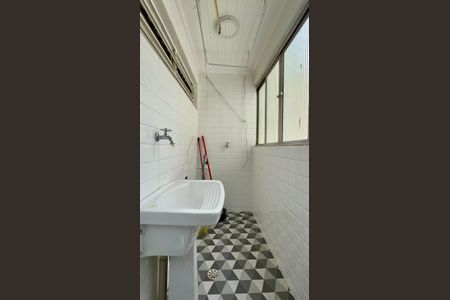 Apartamento para alugar com 43m², 1 quarto e sem vaga Apartamento para alugar com 43m², 1 quarto e sem vagaÁrea de Serviço