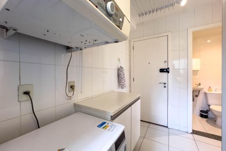 Apartamento à venda com 140m², 3 quartos e 2 vagasÁrea de serviço 