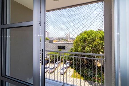 Sacada de apartamento para alugar com 2 quartos, 54m² em Vila Antonieta, São Paulo