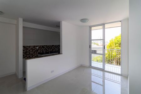 Sala de apartamento para alugar com 2 quartos, 54m² em Vila Antonieta, São Paulo