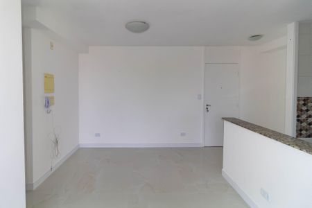 Sala de apartamento para alugar com 2 quartos, 54m² em Vila Antonieta, São Paulo